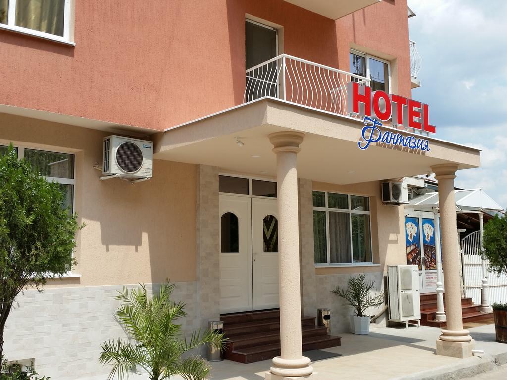 Hotel Fantasy Ljubimec Kültér fotó